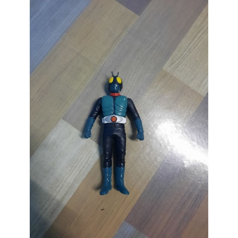 คาเมนไรเดอร์ v1 เก่าเก็บครับ