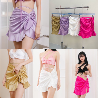 Nudeaholic 💚 💙 Slip satin skirt กระโปรงเนื้อผ้าซาตินซิลค์ อย่างดี ทรงสวยสุดๆ