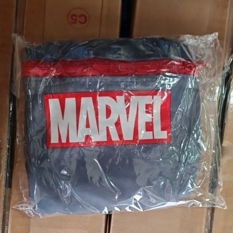 กระเป๋าสะพาย MARVEL Limited ลิขสิทธิ์แท้