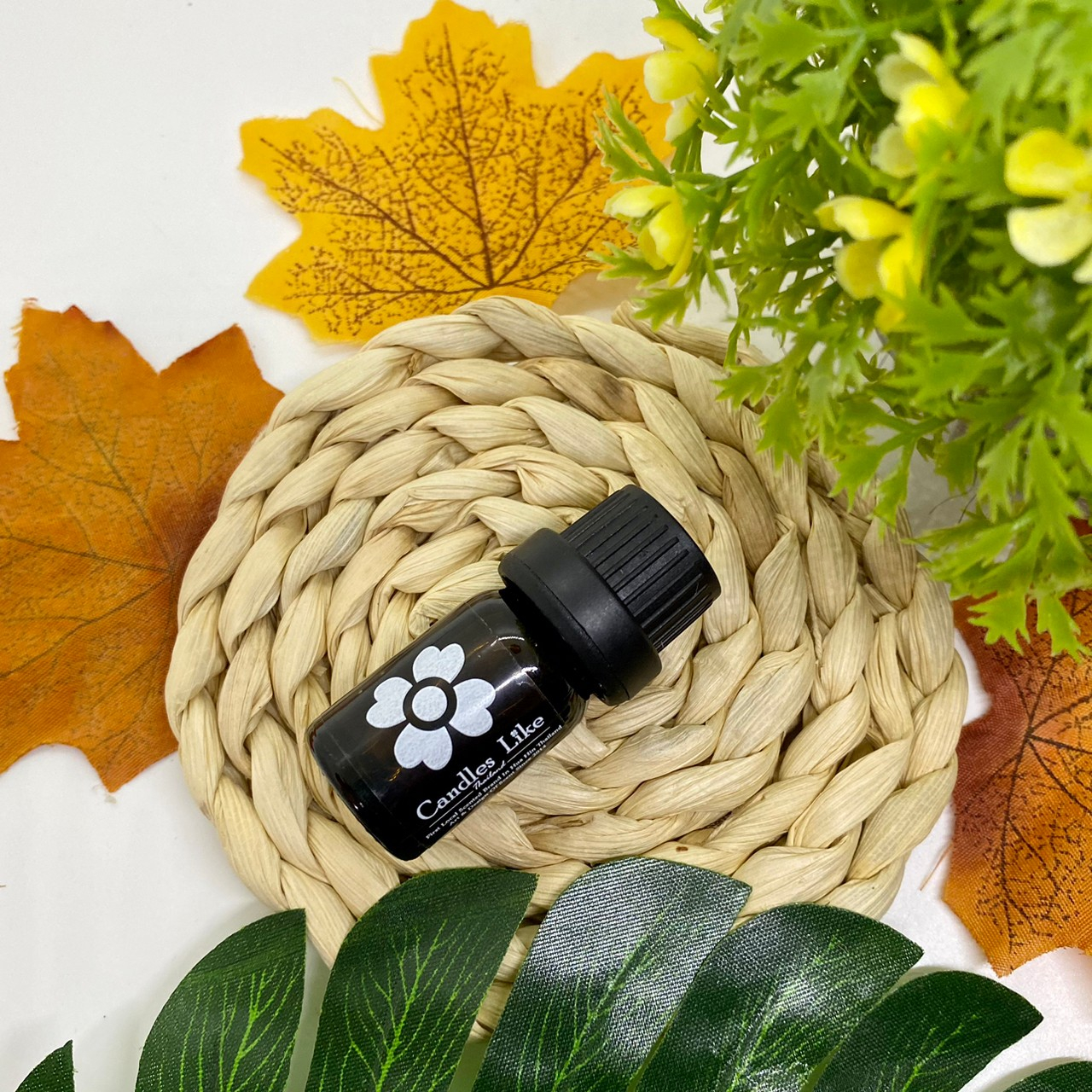 น้ำมันหอมระเหย น้ำมันอโรม่า Aroma Oil 5 ml. สำหรับเครื่องอโรม่าหรือใช้ผสม