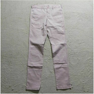 🌈Uniqlo Chino Pants (Skinny fit)🌈Size 33-34(82cm)✅สภาพใหม่กริ๊บ100% ไม่มีตำหนิ