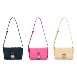 พรีออเดอร์ของแท้ Matin Kim CRISP MINI BUCKLE BAG