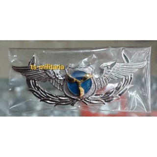 ปีก เครื่องหมายอุตุนิยมวิทยา เหล่าอุตุ นักเรียนจ่าอากาศ RTAF ทหารอากาศ ของกองทัพอากาศไทย ชั้นที่ 3