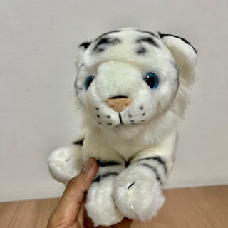 ตุ๊กตาเสือขาว  เสือขาว เสือ White Tiger เสือเหมือนจริง เสือ เสือเหมือน ตุ๊กตาเสือนุ่ม  ตุ๊กตาเสือท่านอน เสือท่ายืน Tiger