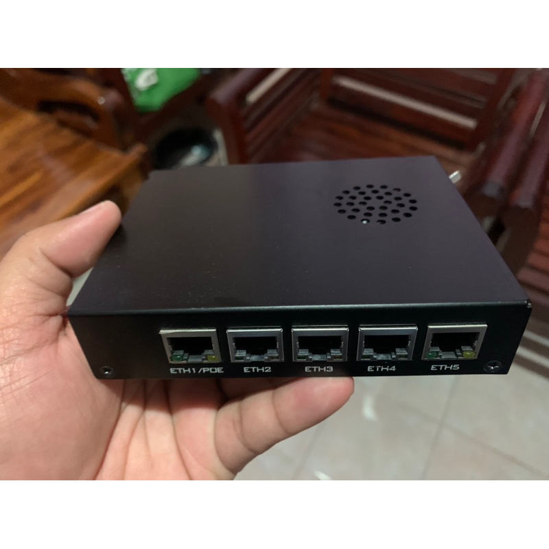 mikrotik rb450g x4 router