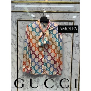 เสื้อgucci​ส่งฟรีมีของแถม