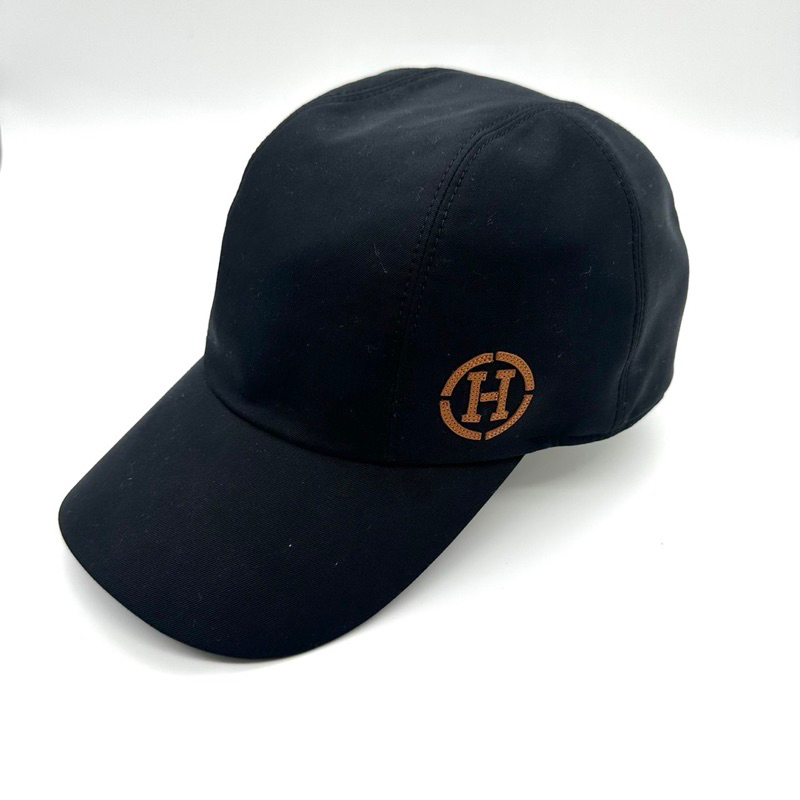 hermes H circle cap black