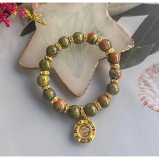 (LK075) สร้อยข้อมือหยก5สีห้อยจี้กังหัน