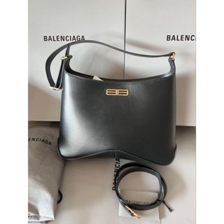 กระเป๋าBalenciagaแท้​100​%ส่งฟรีมีของแถม