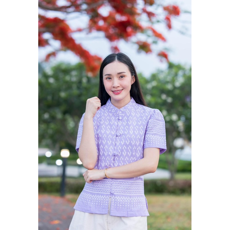 🌸เสื้อลายขอ ผ้าฝ้ายพิมพ์ลายพระราชทาน🌸 ทักแชทเช็คสต็อคก่อนนะคะ!!