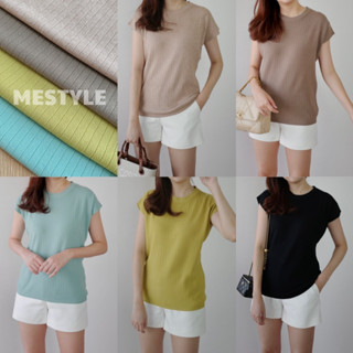 Kimm knit top เพียง 390.- เสื้อไหมพรมทอร่องอย่างดี เนื้อนุ่มสีสวย ใส่สบาย เป็นตัวเบสิคที่ต้องมีติดตู้