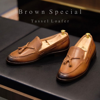 British รองเท้าหนัง รุ่น Tassel Loafers