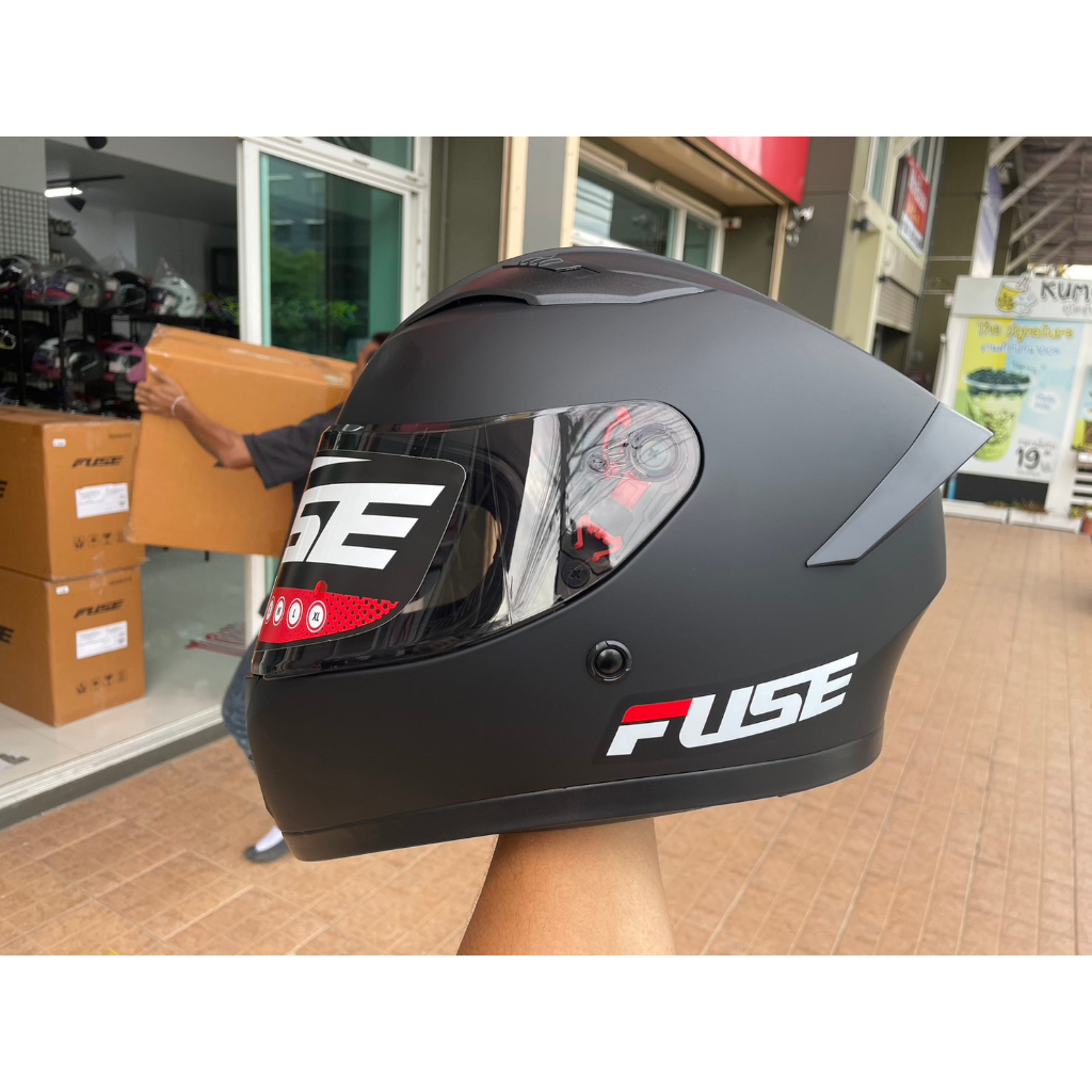 หมวกกันน็อก Fuse - รุ่น Razor ดำด้าน