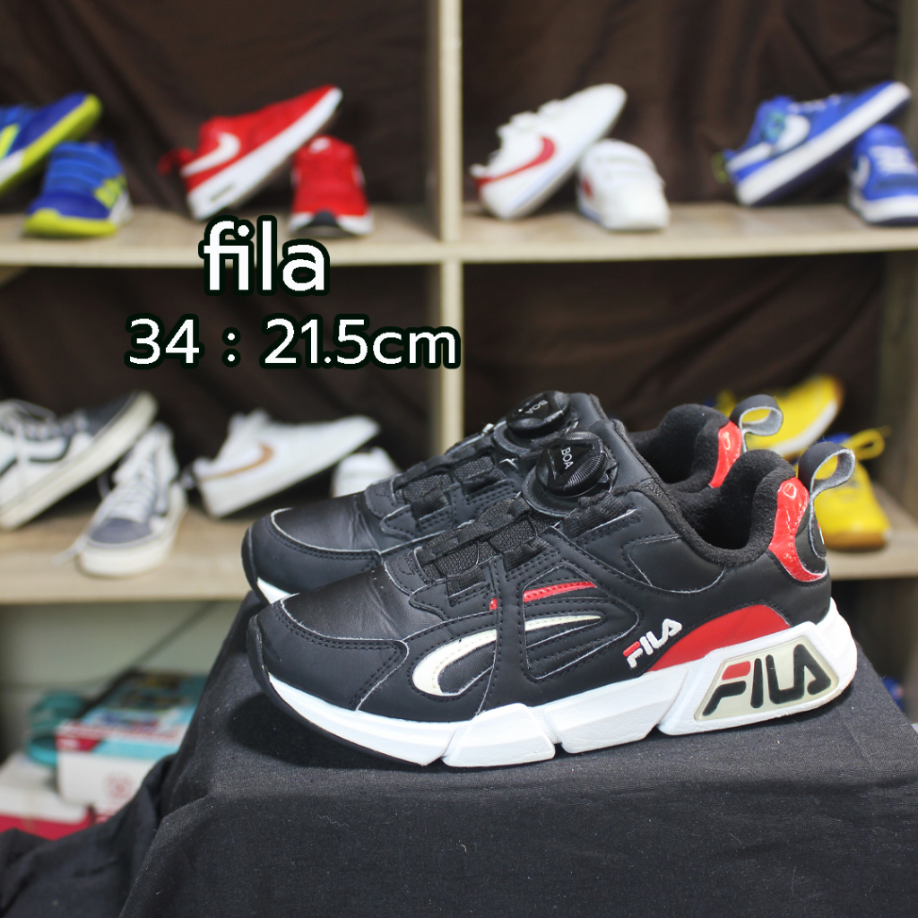 ฟีล่า(Fila)รองเท้าผ้าใบเด็กมือ2 เบอร์34ยาว21.5ซม.พื้นสีดำล็อกแบบหมุน