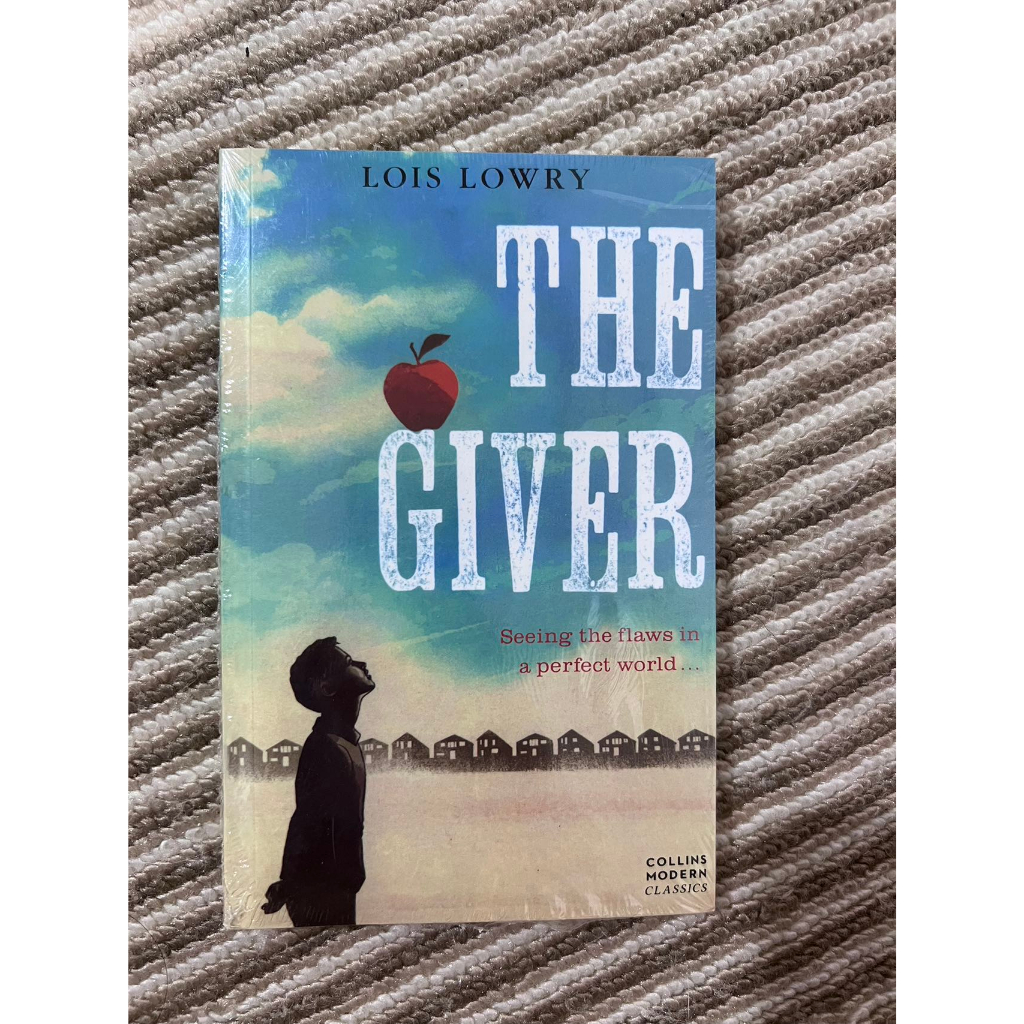 A Book*The Giver  Lois Lowry English novel English story book นวนิยายเรื่องหนังสือภาษาอังกฤษ - รูปที่ 3