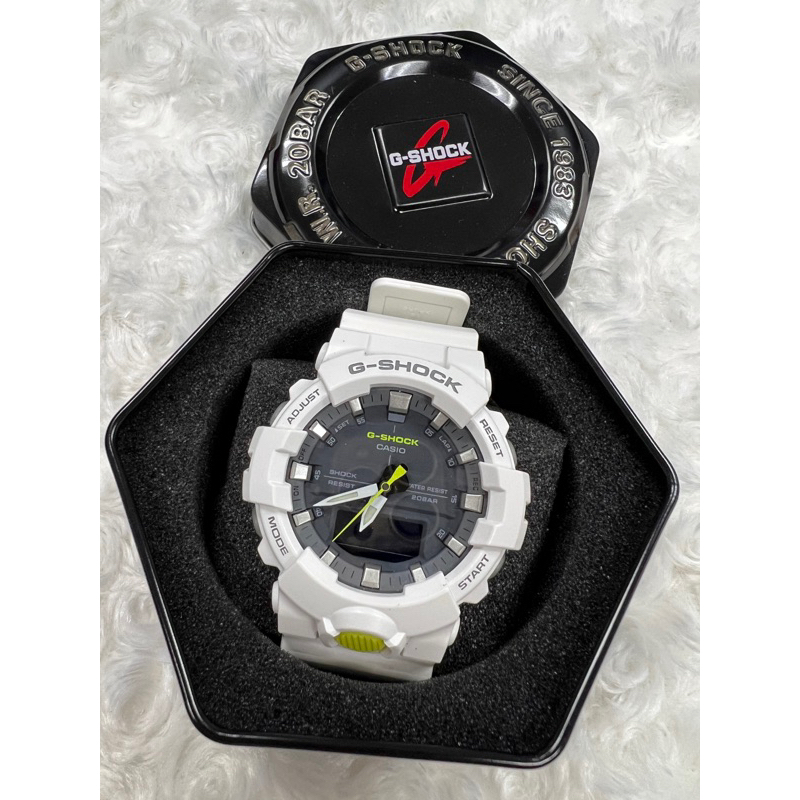 G-SHOCK สีขาว รุ่นga-800sc-7adr