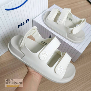 ของแท้ 💯% MLB Chunky Sandal NY รองเท้าแตะสีขาว logo NY 🤍🤍