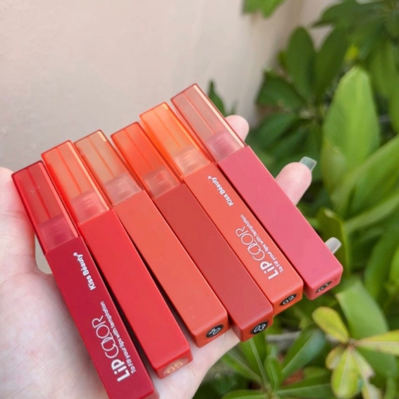 70063-03 ลิปจุ่ม Kiss Beauty  เนื้อแมทโทนแดงก่ำ  ลิปกันน้ำ กลิ่นหอมมาก💦