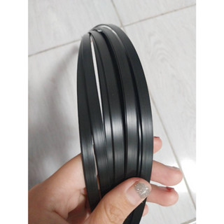 ยางรองตัดสีดำเส้นละ 110 บาท 💥 สนใจสินค้าทักแชทร้านค้าได้เลย …