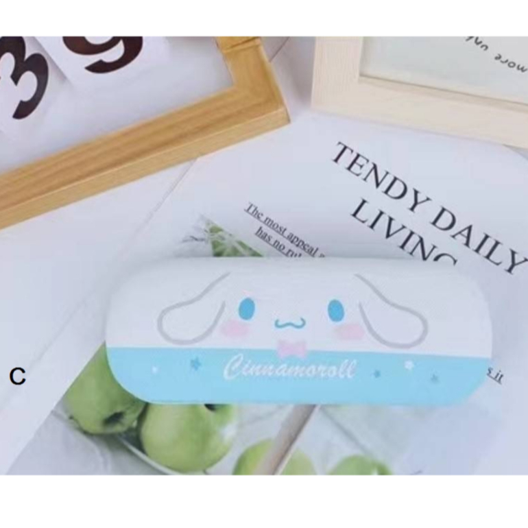 CINNAMOROLL SK กล่องแว่น กล่องแว่นตา GLASSES CASE ลาย CNMR น่ารัก ตลับแว่น ผลิตจากวัสดุอย่างดี กล่อง