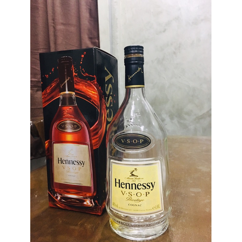 ขวด hennessy vsop พร้อมกล่อง ขวดเหล้าเปล่า 1 ลิตร/70 CL ราคาต่อขวด