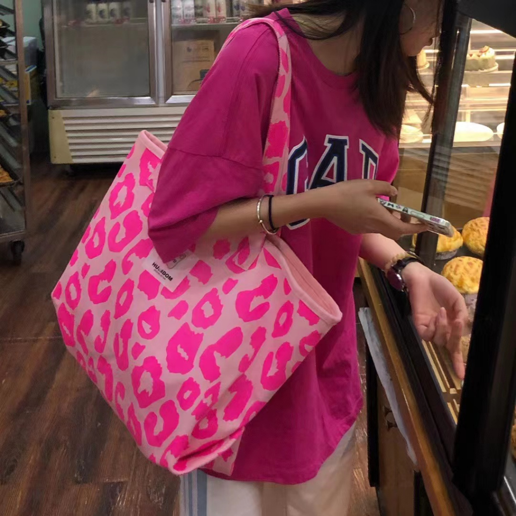 กระเป๋าแฟชั่น กระเป๋าผ้า กระเป๋าสะพายไหล่ใบใหญ่ใส่ของได้เยอะ