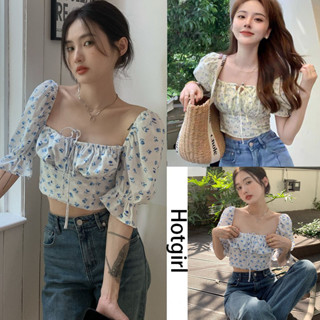 Hotgirl  พร้อมส่งจากกทม ✨เสื้อครอป เสื้อเอวลอย🌸เสื้อครอปลายดอกไม้แขนพองคอเหลี่ยม เสื้อครอปเซ็กซี่ สไตล์ฝรั่งเศสสดและหวาน