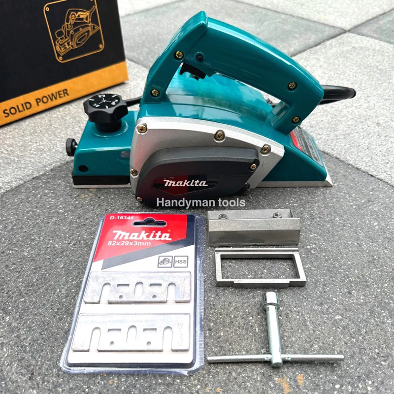 Makita กบไสไม้ กบไฟฟ้า ขนาด 3 นิ้ว รุ่น 1900B กำลัง 580W หน้ากว้าง 82mm กินไม้ลึกได้ 2mm แถมใบกบ Makita 2 ใบ