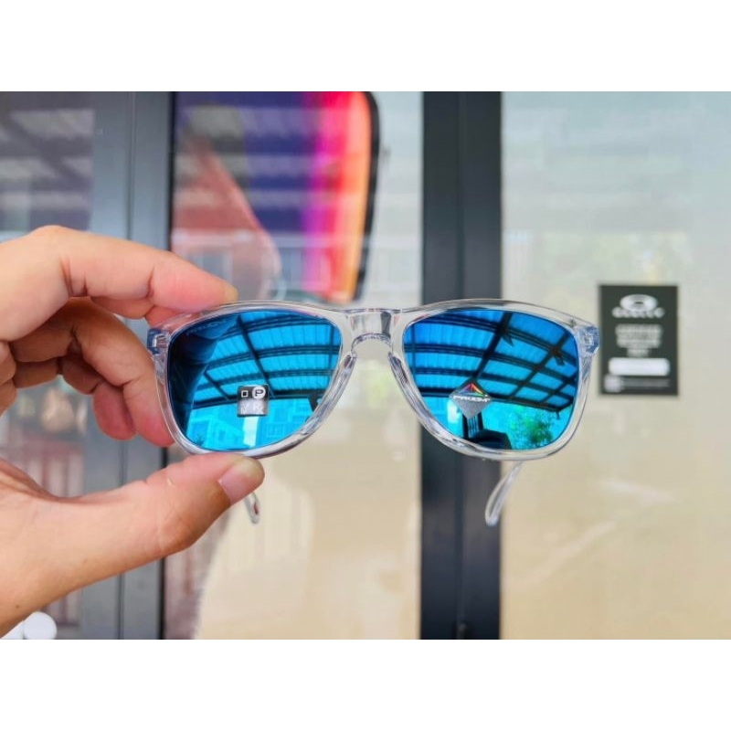 Frogskins Crystal Clear/Prizm Sapphire แว่นกันแดด ของแท้​ ประกัน​ศูนย์​ 2 ปี