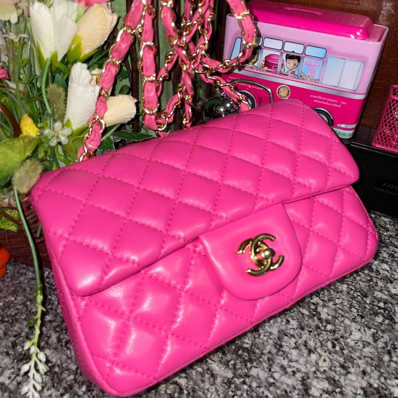 กระเป๋าสะพายหนังแท้ Chanel Classic 8” สีชมพูเข้ม