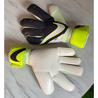 NIKE GRIP 3 LUMINOUS (ตัวรอง)