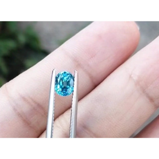 พลอยเพทาย(Blue Zircon) นน1.58กะรัต