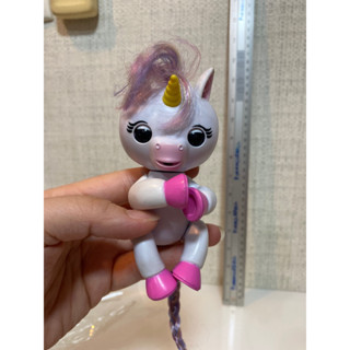 Unicorn fingerlings u1001 สีขาว ของแท้ สภาพ97%