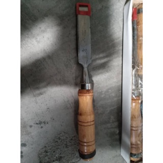 สิ่วลบเหลี่ยมด้ามไม้ ขนาด7/8 นิ้ว *อ สิ่วลบเหลี่ยมด้ามไม้ STAR STAR WOOD CHISEL WITH WOODEN HANDLE