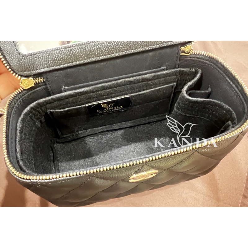 ที่กันเลอะ cc vanity มีเว้าช่องลิปสติก ผ้าสักหลาดเกาหลี แบรนด์ kanda bag in bag ชาแนลวานิตี้ chanel vanity ที่จัดทรง