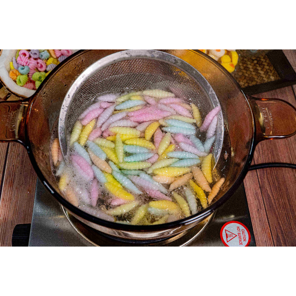 ครองแครง ตัวหนอนสีพาสเทล Home made ต้นตำรับสูตรคุณยายBy Jasmine ปั้นสดใหม่ ไม่ใช้สารกันเสีย เหนียวนุ่ม หนึบหนับ อร่อย - รูปที่ 2