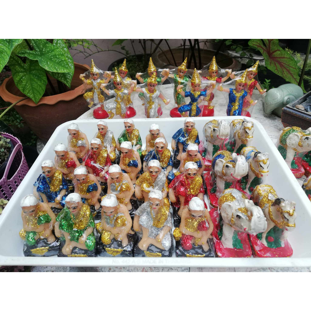 โล๊ะล้างสต็อค...ตุ๊กตาศาลพระภูมิ จับคู่ 2ชิ้น ตา ยาย สุ่มสี (อยากได้สีไหนเป็นพิเศษทักแชทแจ้งได้ค่ะ)