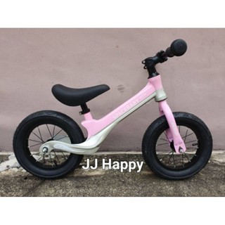 รถเด็กขาไถ บาลานซ์ไบค์ Spacebaby Balance Bike แถมฟรี หมวกและชุดสนับ (ศอก มือ เข่า)