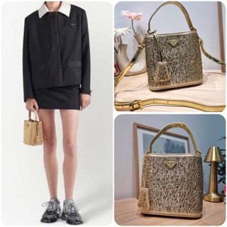 ปด  SMALL PANIER CRYSTAL EMBELLISHED TOTE BA