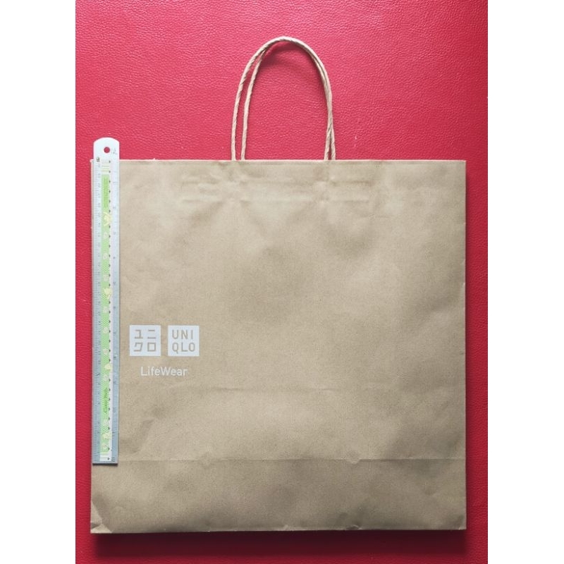 ถุงกระดาษUNIQLOมือสองสภาพดี
