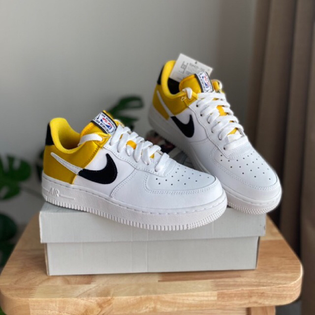 Nike air force 1 amarillo white-black แท้