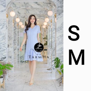 ชุดเดรสวันแม่!!! S,M Mini Dress เดรสสีฟ้าผ้าฉลุลายแต่งกระดุมหน้า งานป้าย Tarm Ha