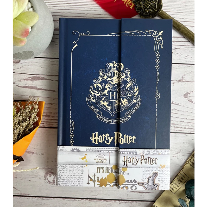 🔥 พร้อมส่ง 🇹🇭 🔥 สมุดโน๊ต Harry Potter รุ่นใหม่ ถูกลิขสิทธิ์แท้ 100% หรูหรา ปกเป็นแม่เหล็ก 🔥