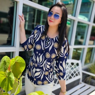 ลดราคา saleกระหน่ำ เสื้อผู้หญิงผ้าเกาหลี แขนสามส่วนคอกลม ผ้าพิมพ์ลายพริ้ว ทรงปล่อย นุ่มสบาย#พร้อมส่ง #สีน้ำเงิน#สีกรมท่า