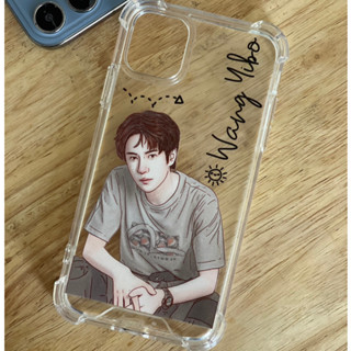 เคสสกรีนรูปวาด Wang Yibo (สินค้าอัพเดทแบบใหม่ลงทุกต้นเดือนจ้า)