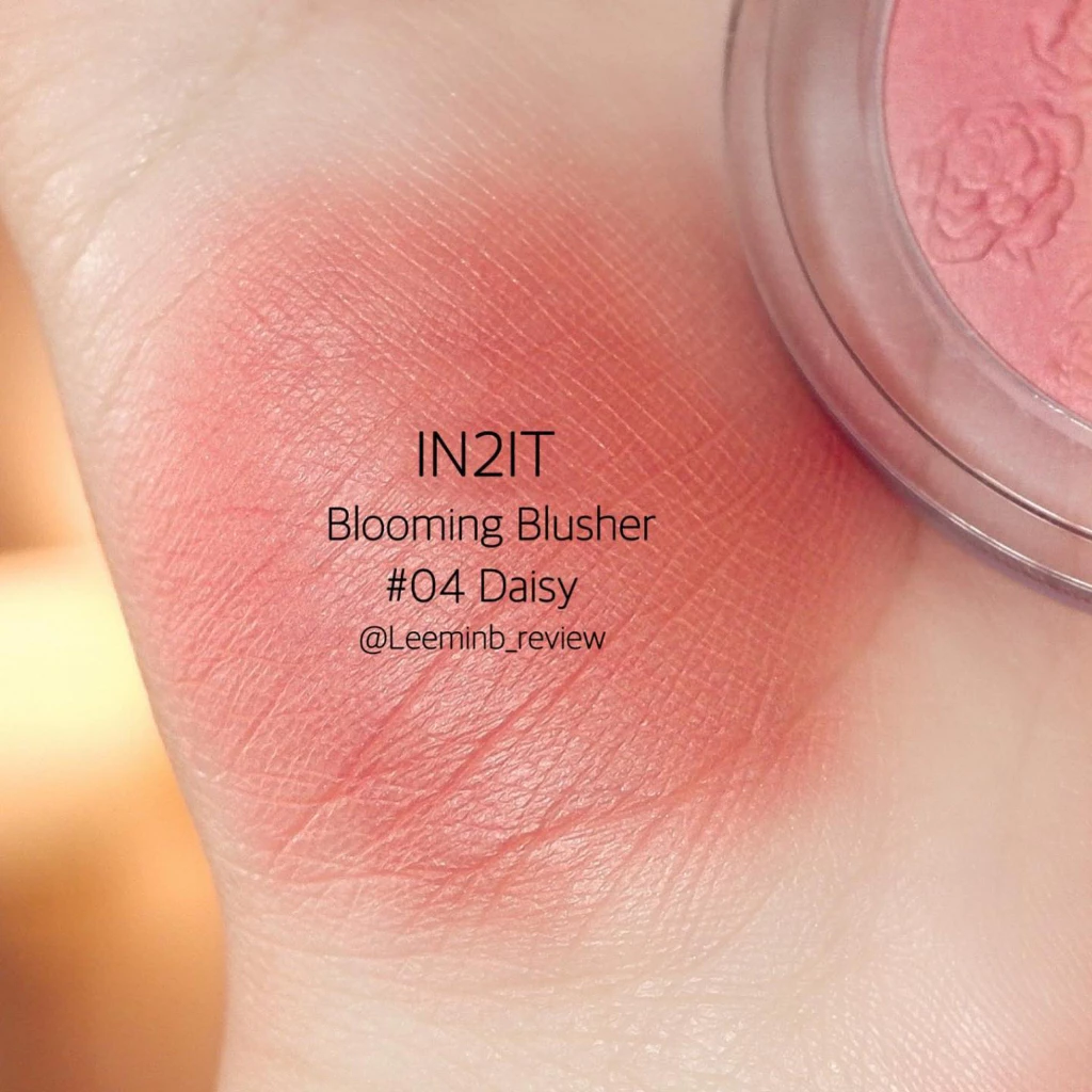 IN2IT Blooming Blusher - บลัชออนดอกไม้ [BMH] thumbnail 6