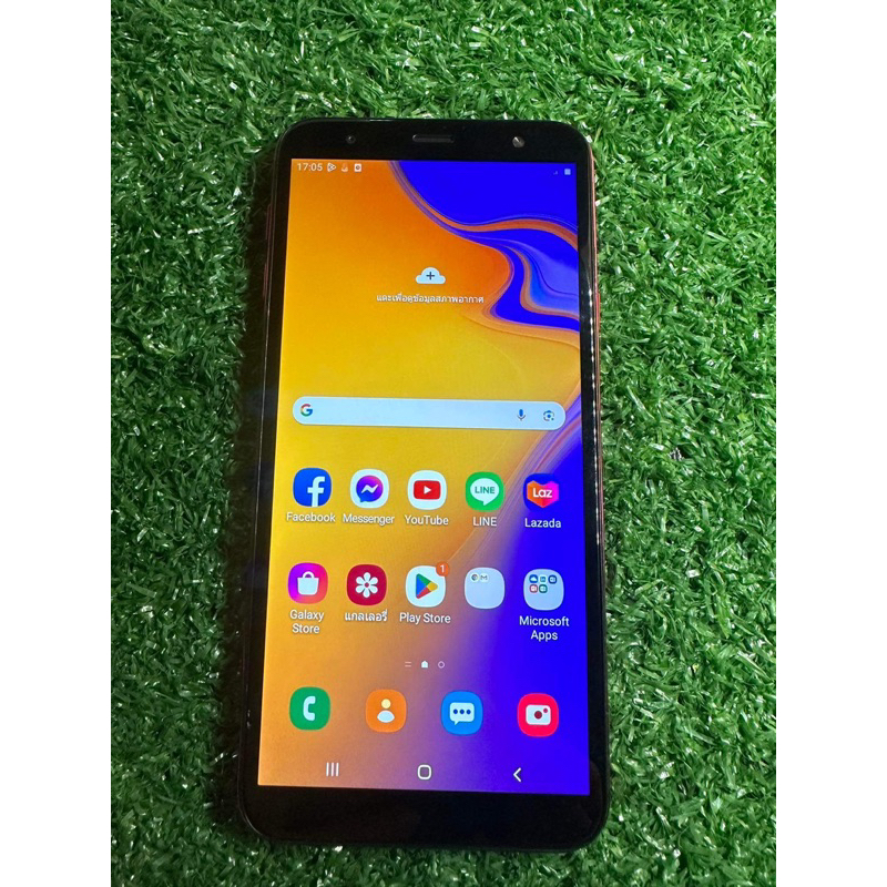 Samsung j4+ มือสองฟรีชุดชาร์จ