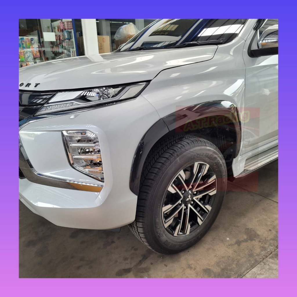 คิ้วล้อ โป่งล้อ MITSUBISHI PAJERO 19-ปัจจุบัน 8 ชิ้นขอบกาว ขนาด 3 นิ้ว ดำเงา ขอบยาง 8 ชิ้นตรงรุ่น3 นิ้วดำเงาPAJERO 20