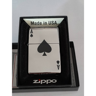 ZIPPO 24011 LUCKY ACE  HIGH POLISH CHROME COLOR IMAGE   สีเงินผิวโครเมี่ยมขัดเงาลายแบบสกรีน  ของใหม่ไม่ผ่านการใช้งาน