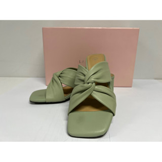 ส่งต่อ La bella size39